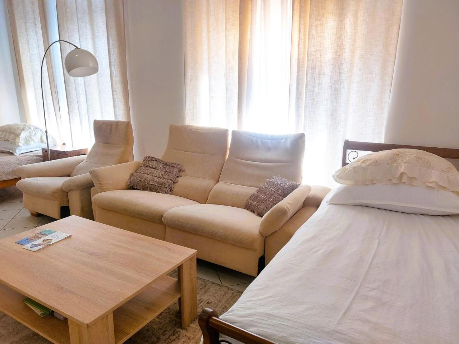 Exkluzivni Apartman V Prizemi V Hradci Kralove Градец-Кралове Экстерьер фото
